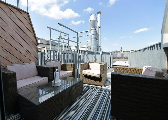 Apartman Julius 26 - Duplex Apartment, Modern Charm In Bécs