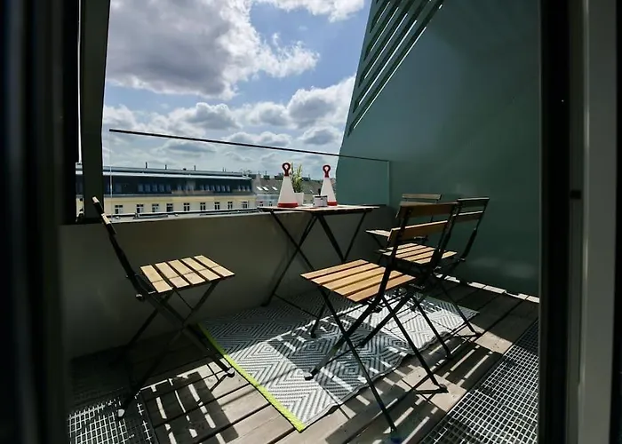 Julius 26 - Duplex Apartment, Modern Charm In Apartman *